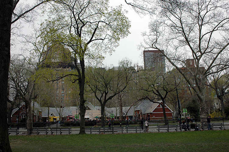 Monday, April 18, 2011 New York 030.JPG